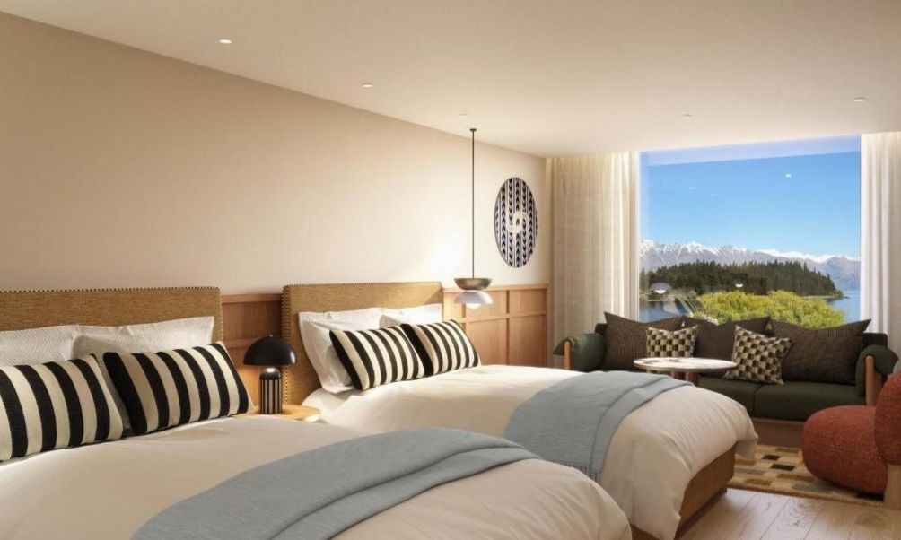 Junior Suite with separate living room and mountain panorama